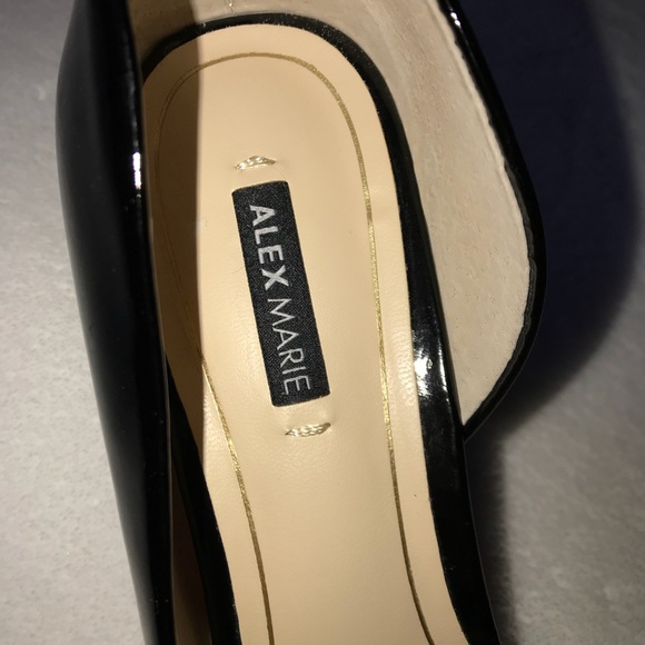 Alex Marie Black Patent Leather pumps - Picture 5 of 8
